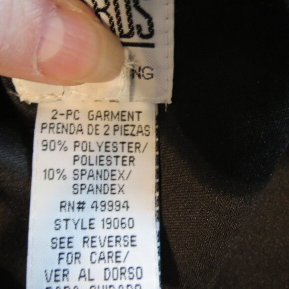 R & M Richards Black Velvet Midi Dress Sleeveless Size 12P - Picture 7 of 7